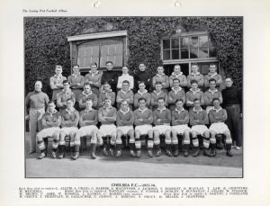 1933 Football Album. Click to see all the cards in this set.