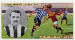 1914 Footballers. Click to see all the cards in this set.