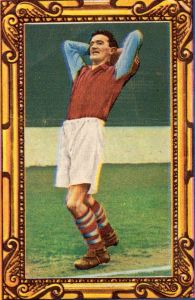 1949 Football Stars of today and tomorrow. Click to see all the cards in this set.