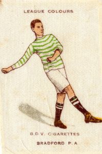 1920 League Colours (small silks) Series 2. Click to see all the cards in this set.