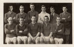 1922 Famous Football Teams. Click to see all the cards in this set.
