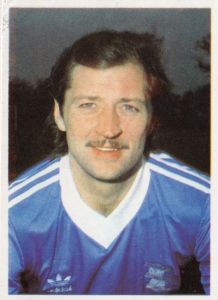1980 Football. Click to see all the cards in this set.